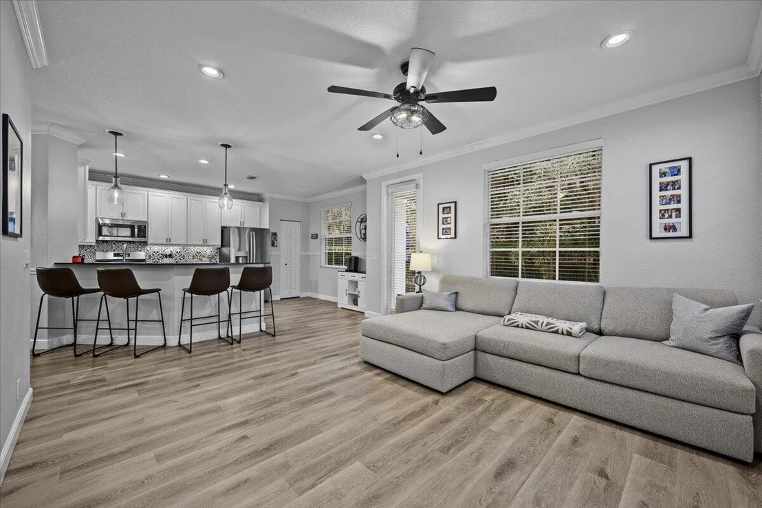 Photo of 627 Castle Drive