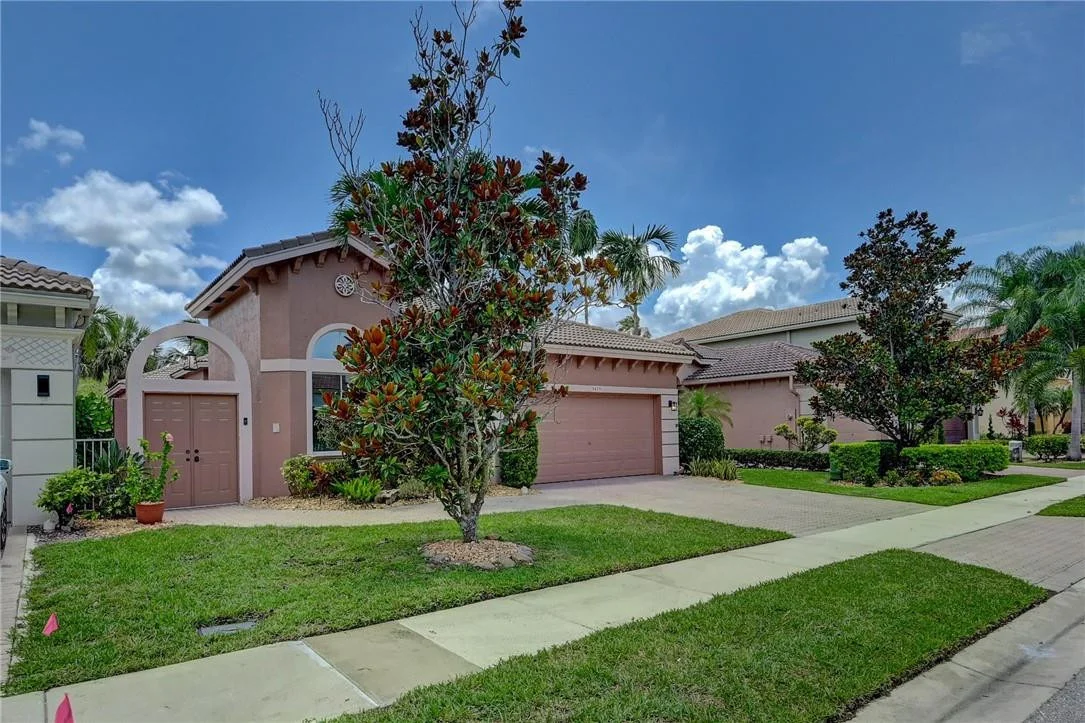 Photo of 5879 NW 124th Way