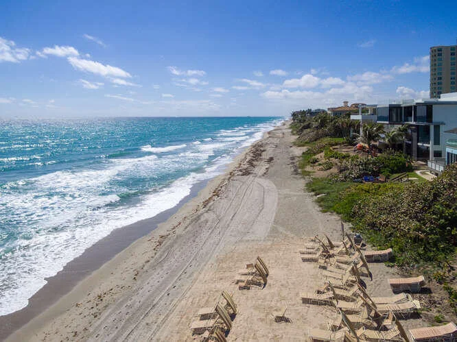 Photo of Unit 607 at 3720 S Ocean Boulevard