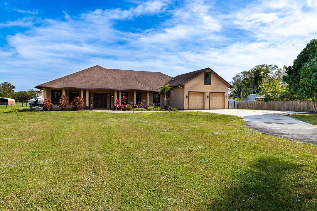 Photo of 2774 Gentile Road