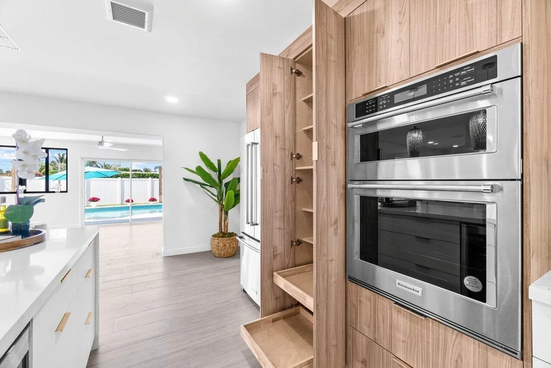 Photo of 812 Chapel Hill Boulevard