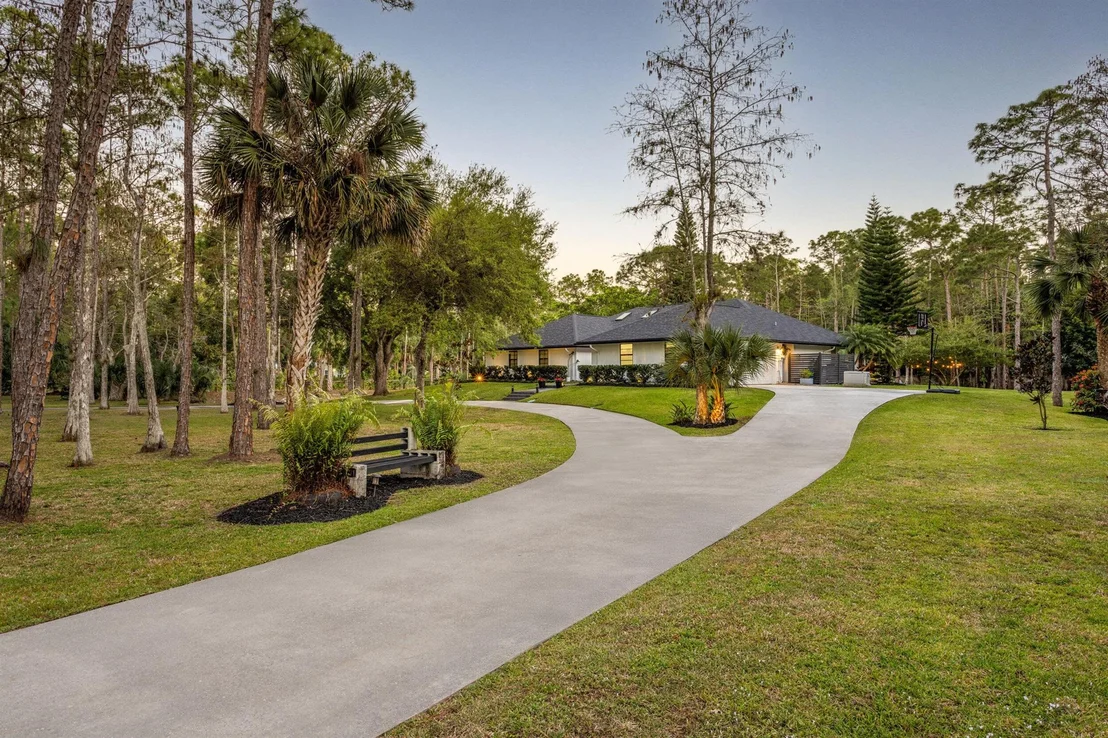 Photo of 9544 Mockingbird Trail