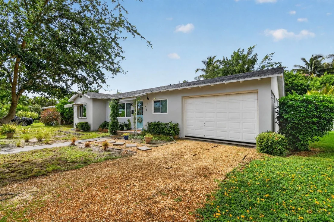Photo of 338 Edmor Road