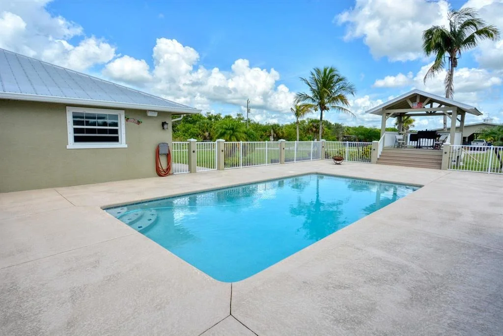 Photo of 17600 Pineapple Lane