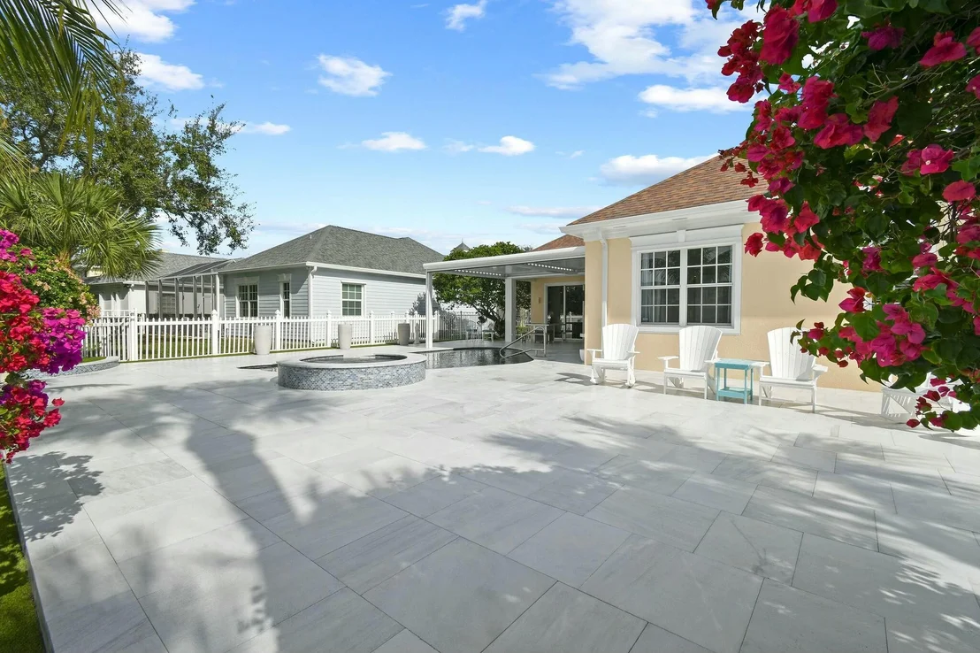 Photo of 196 Barbados Drive