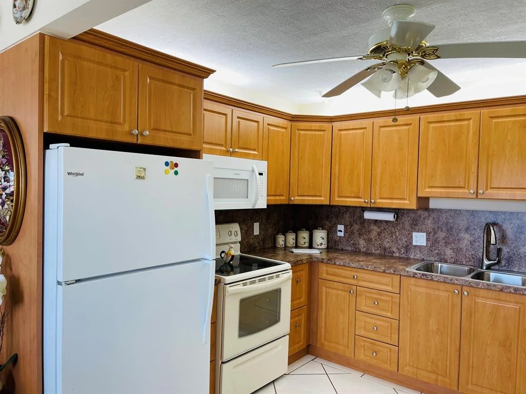 Photo of 3018 Wolverton A