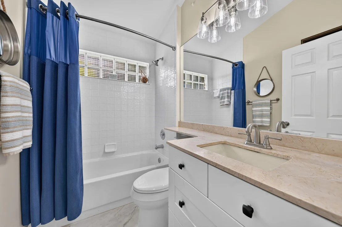 Photo of 2865 N Clearbrook Circle N