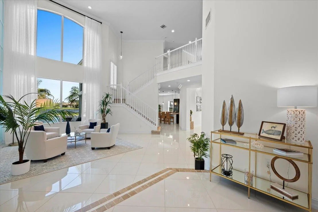Photo of 11091 Rockledge View Drive