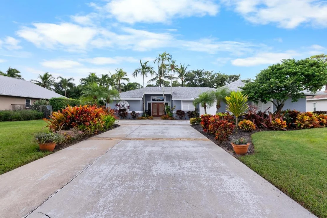 Photo of 5936 Loxahatchee Pines Drive