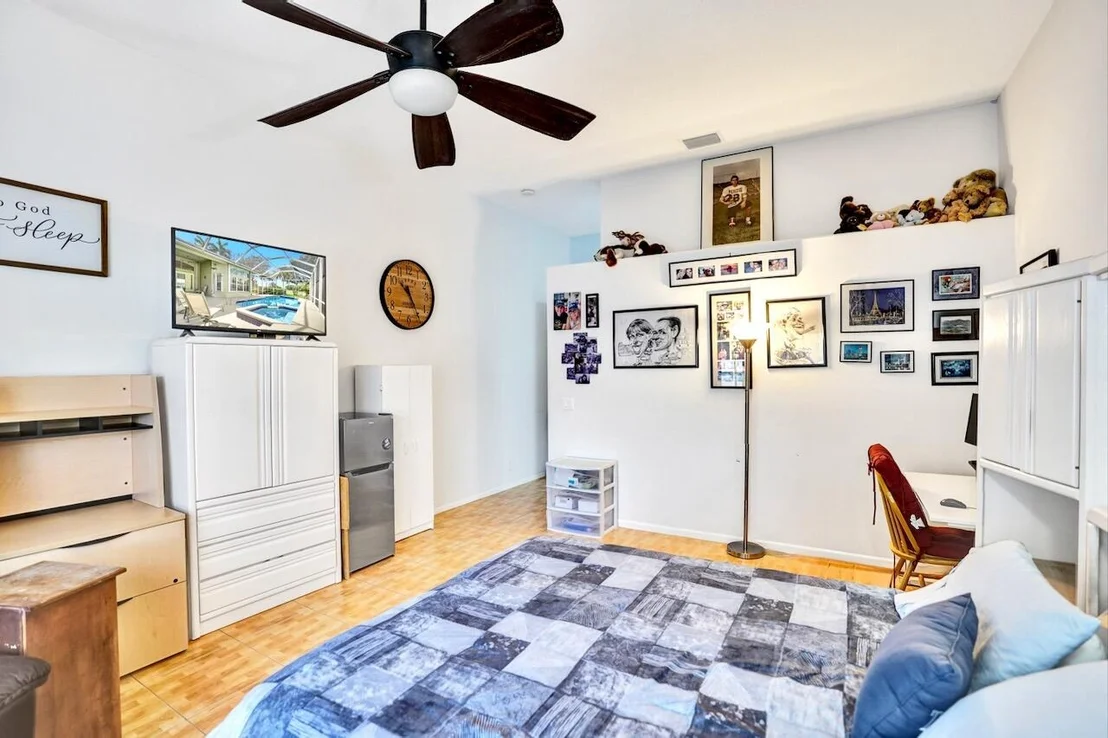 Photo of 5886 Bay Hill Circle
