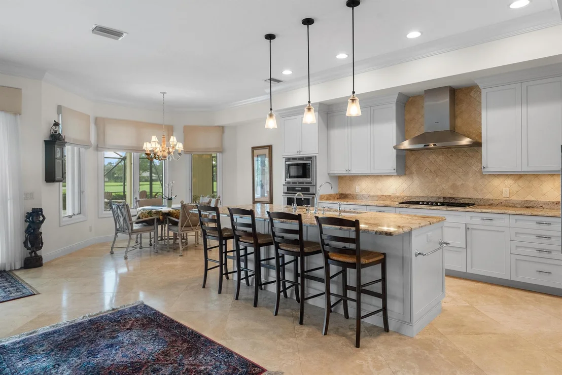 Photo of 6645 SE Barrington Drive
