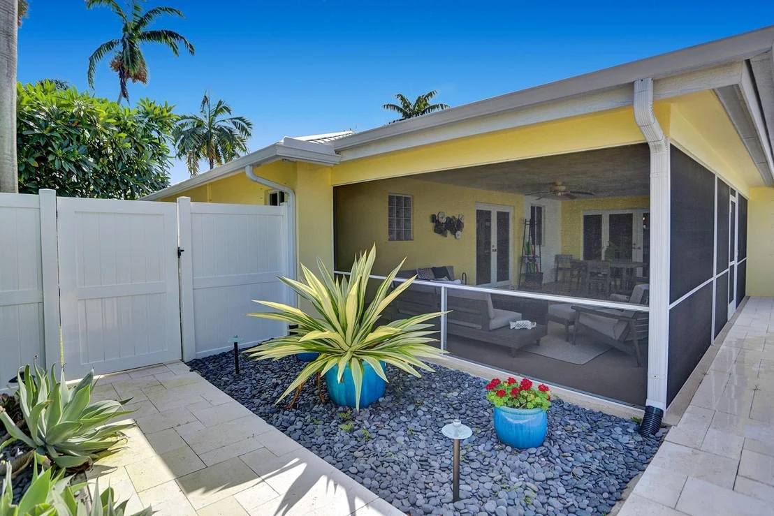 Photo of 641 Castilla Lane