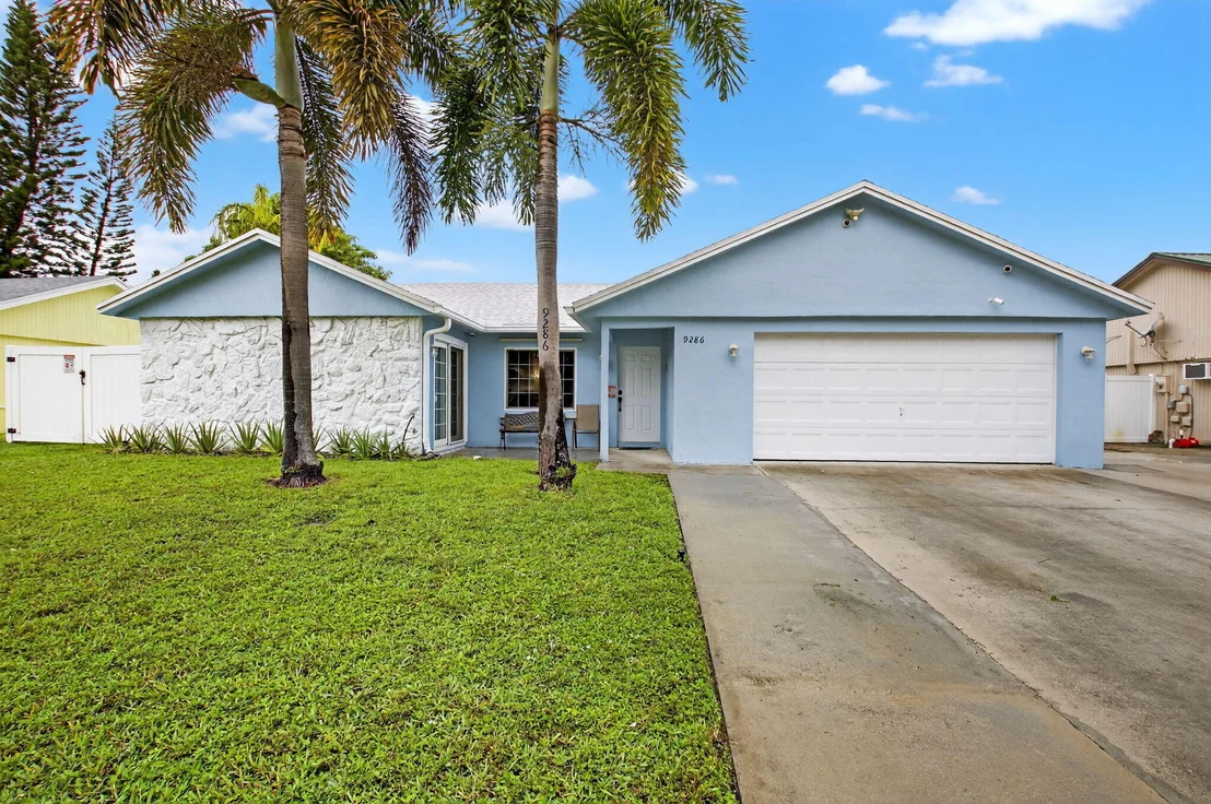 Photo of 9286 Longmeadow Circle