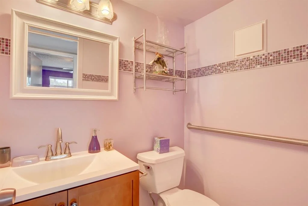 Photo of 3061 Cornwall D