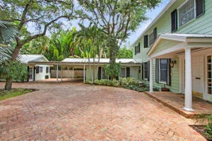Photo of 519 Palm Trail