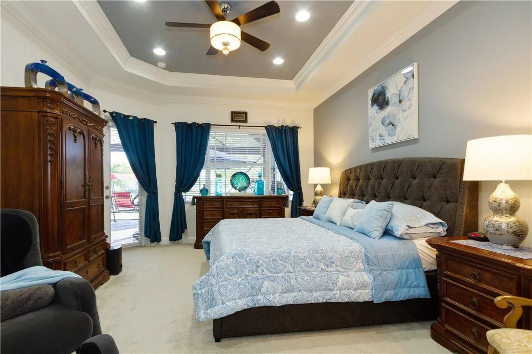 Photo of 10380 Peninsula Place