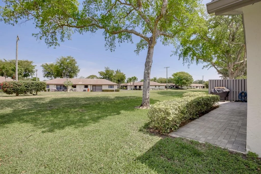 Photo of 4912 Boxwood Circle