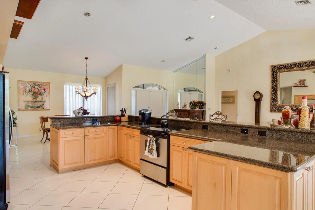 Photo of 10116 Canoe Brook Circle