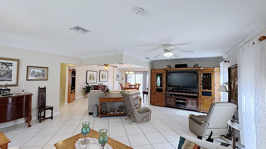 Photo of 310 SE 4TH Terrace