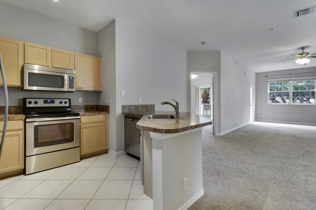 Photo of Unit H at 104 Lighthouse Circle