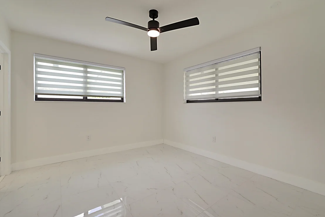 Photo of 421 FONTANA Drive