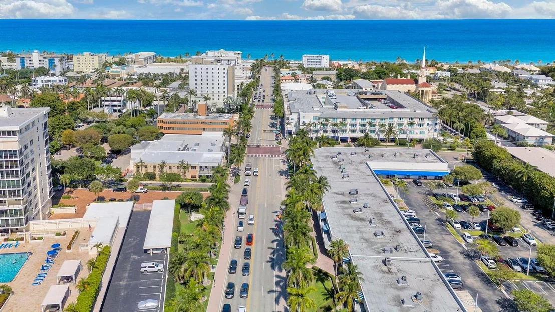 Photo of 42 Palm Square