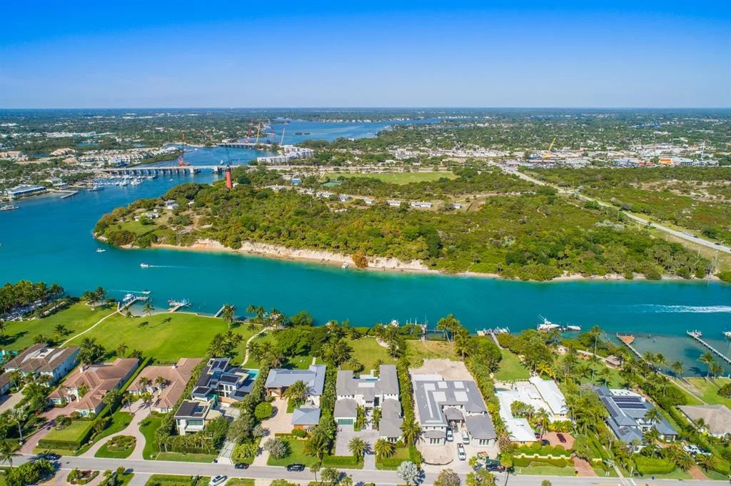 Photo of 102 Lighthouse Drive