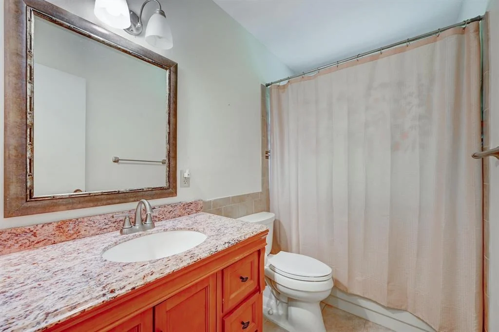Photo of 333 Knob Hill Boulevard