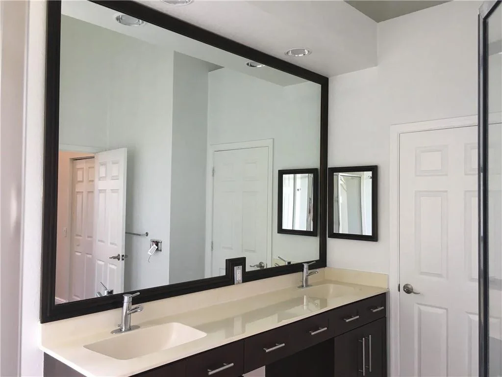 Photo of 2563 Bay Pointe Drive