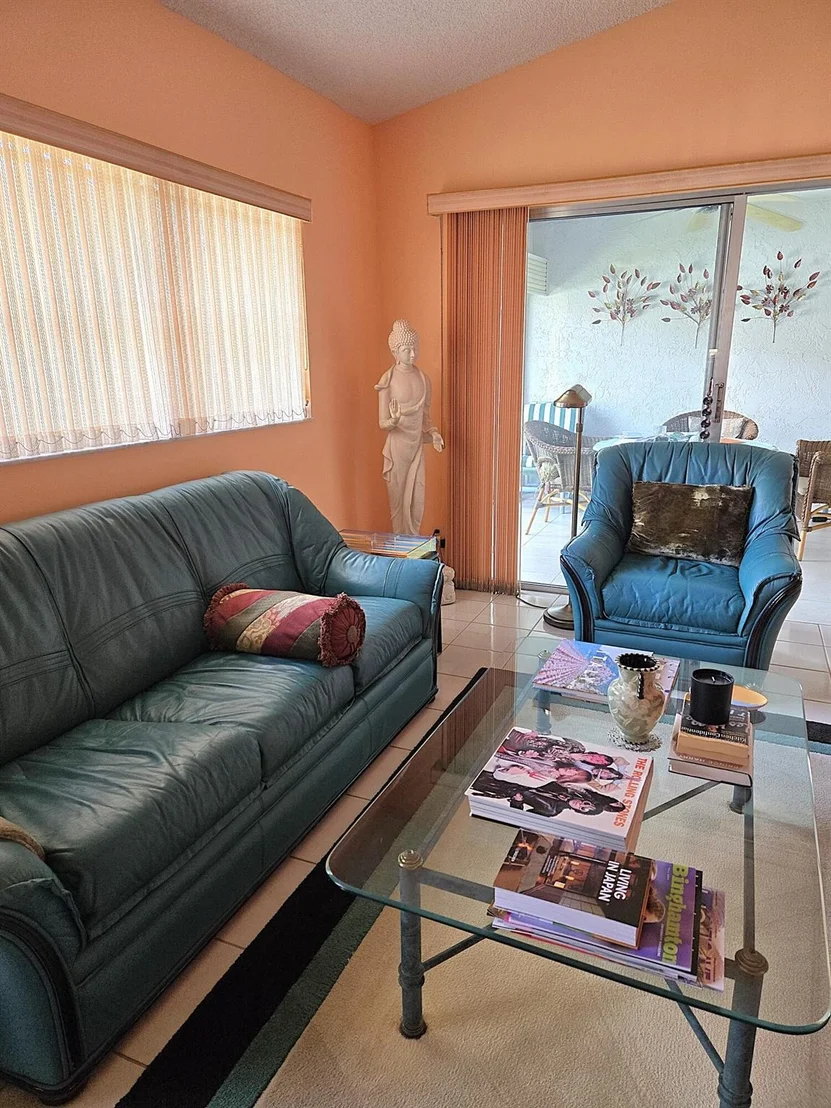 Photo of Unit A at 8166 Springtree Road