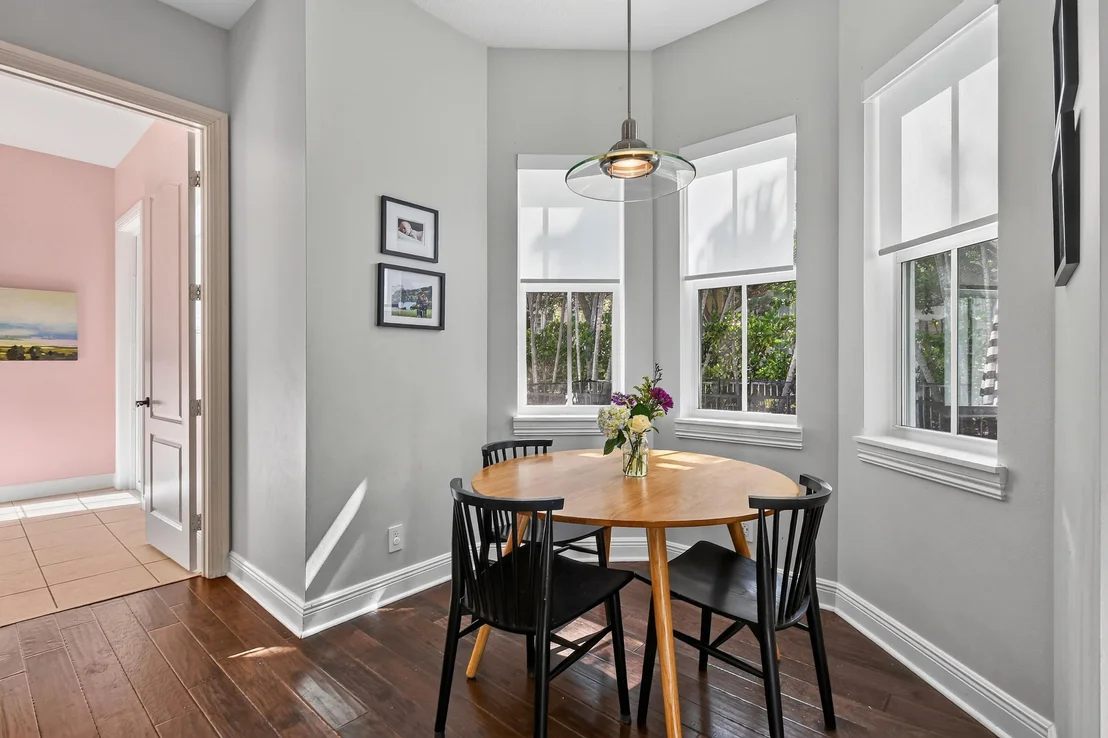 Photo of 137 INKBERRY Drive