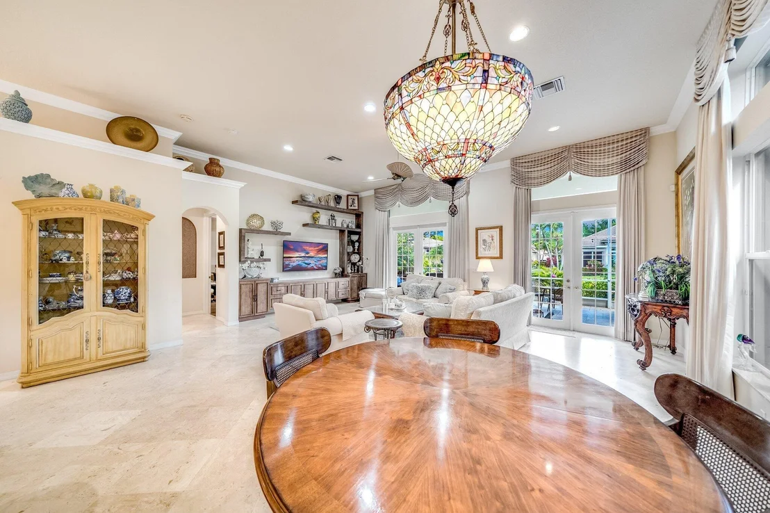 Photo of 7187 Veneto Drive