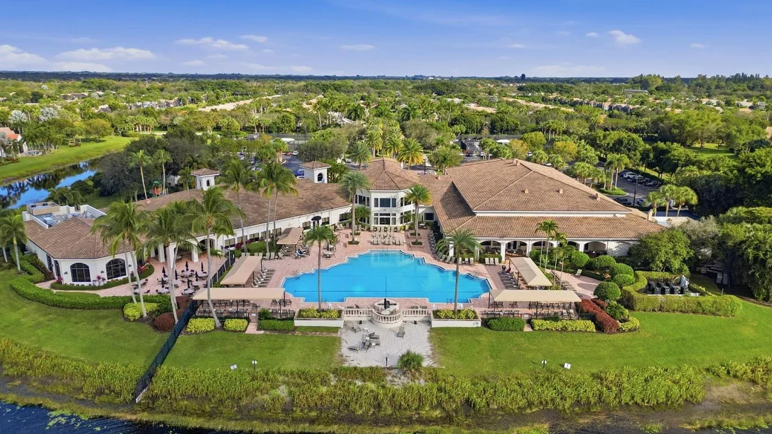 Photo of 8752 Palm River Drive