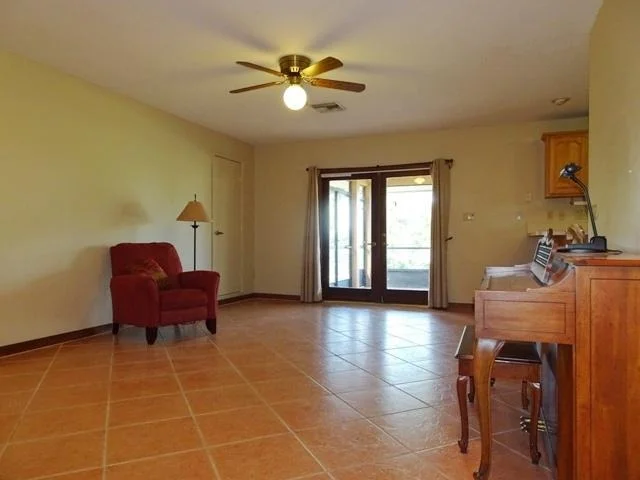 Photo of 16493 Rustic Road