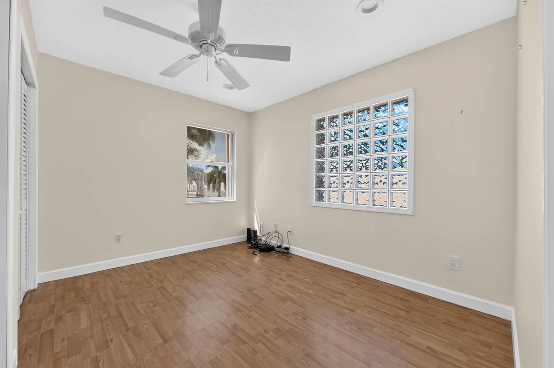Photo of 120 PEPPER Lane
