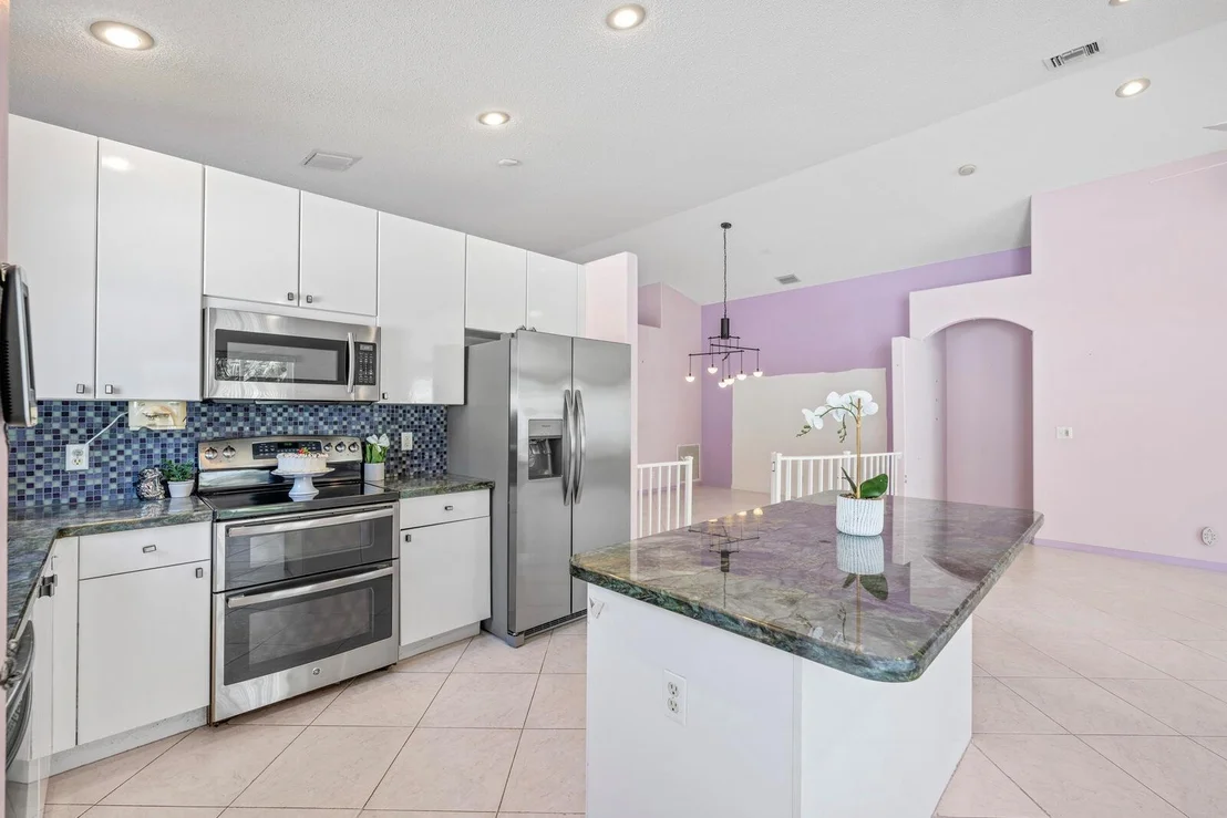 Photo of 10303 Utopia Circle N