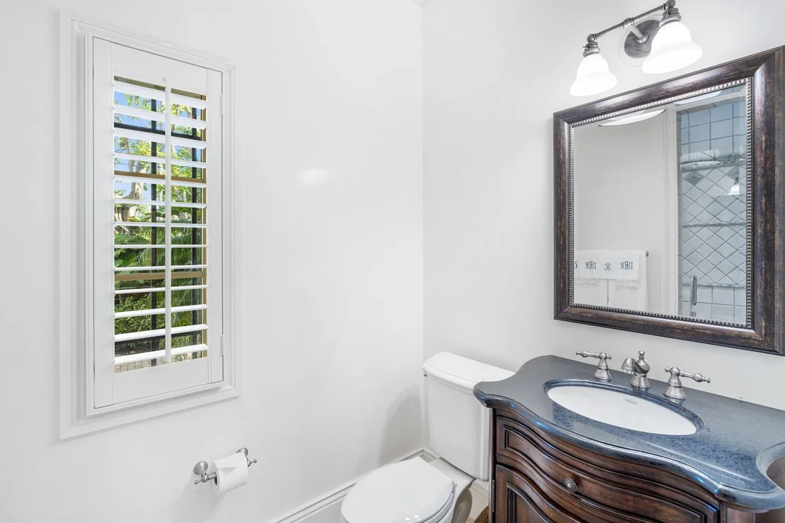 Photo of 224 Barton Avenue