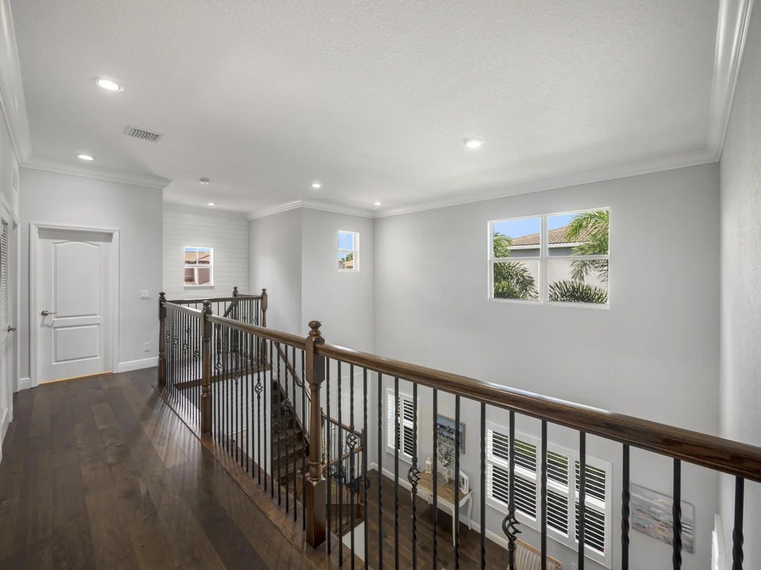 Photo of 115 Behring Way