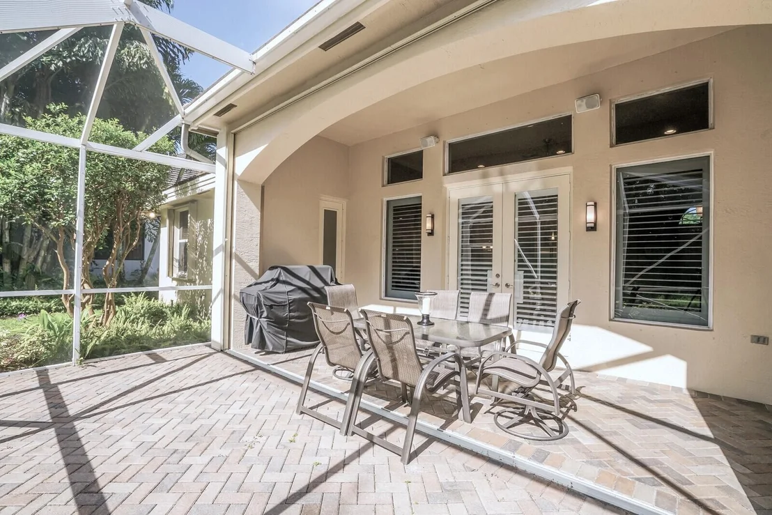 Photo of 10293 Trianon Place