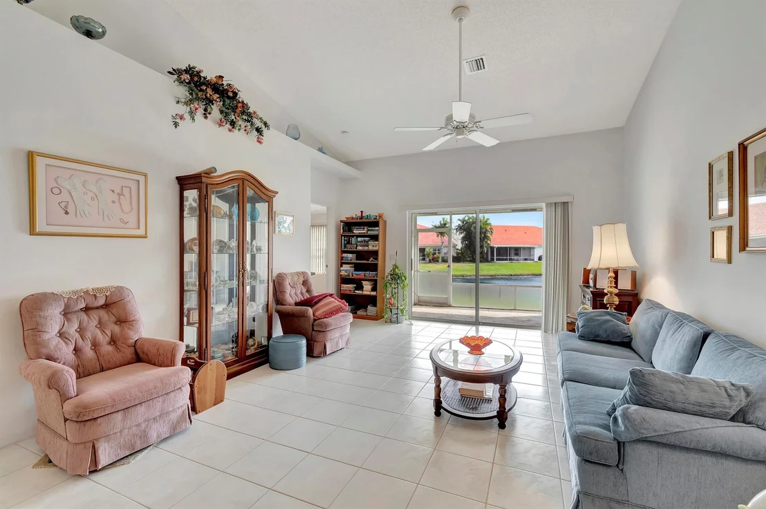 Photo of 6192 Caladium Road