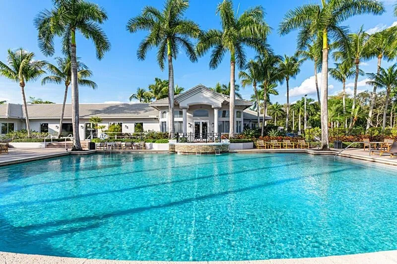 Photo of 10672 St. Thomas Drive