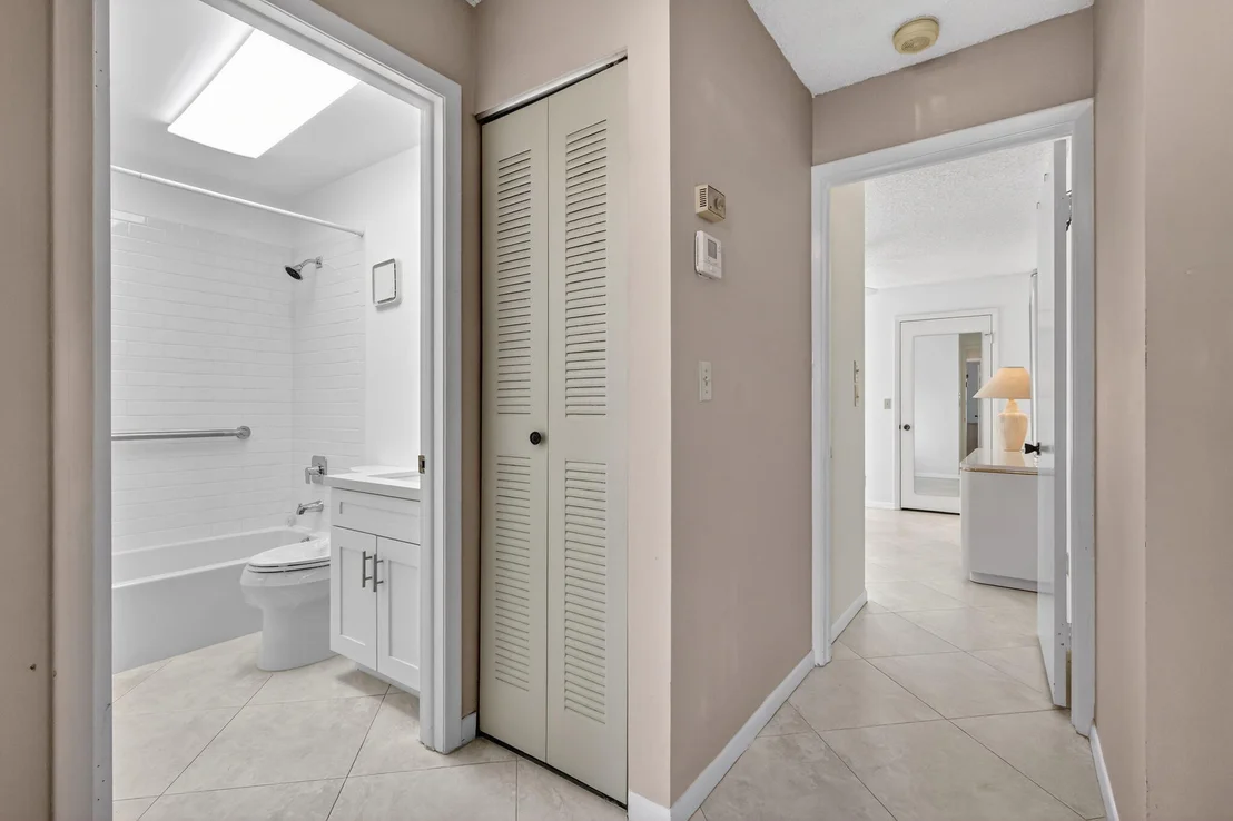 Photo of 5404 Viburnum Circle