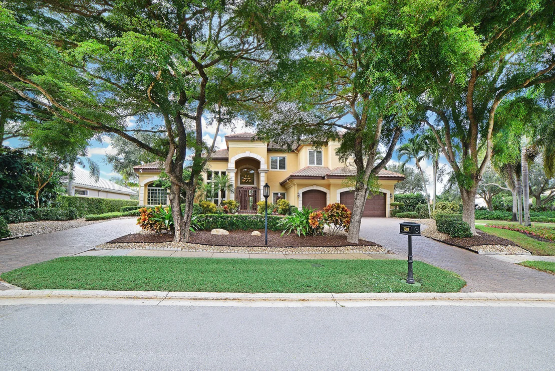 Photo of 7003 Mandarin Drive