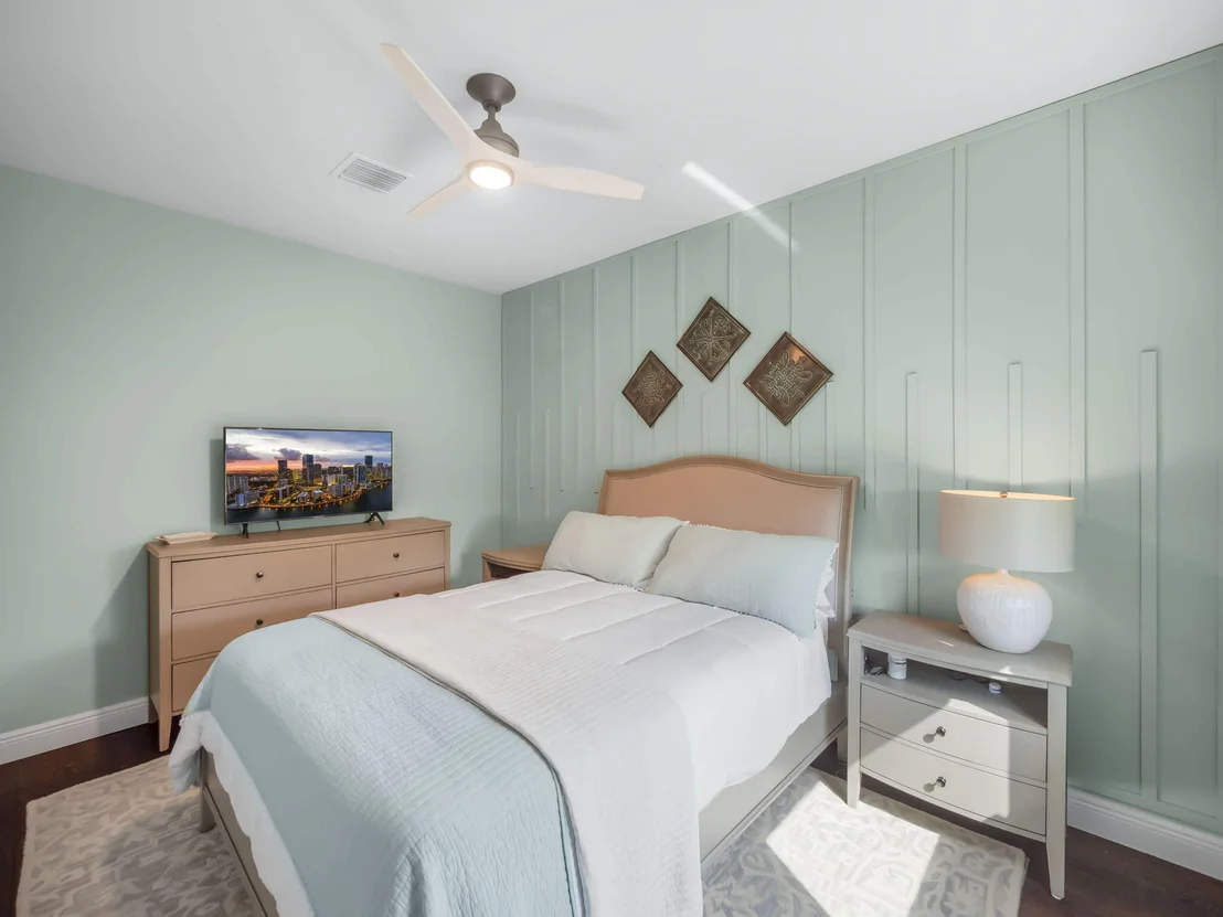 Photo of 708 SW Riverwatch Place