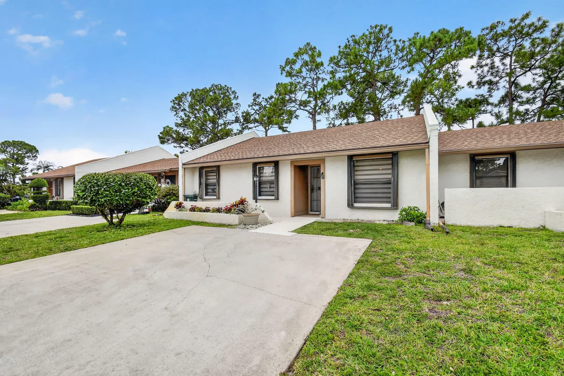 Photo of 6105 Fairfield Circle
