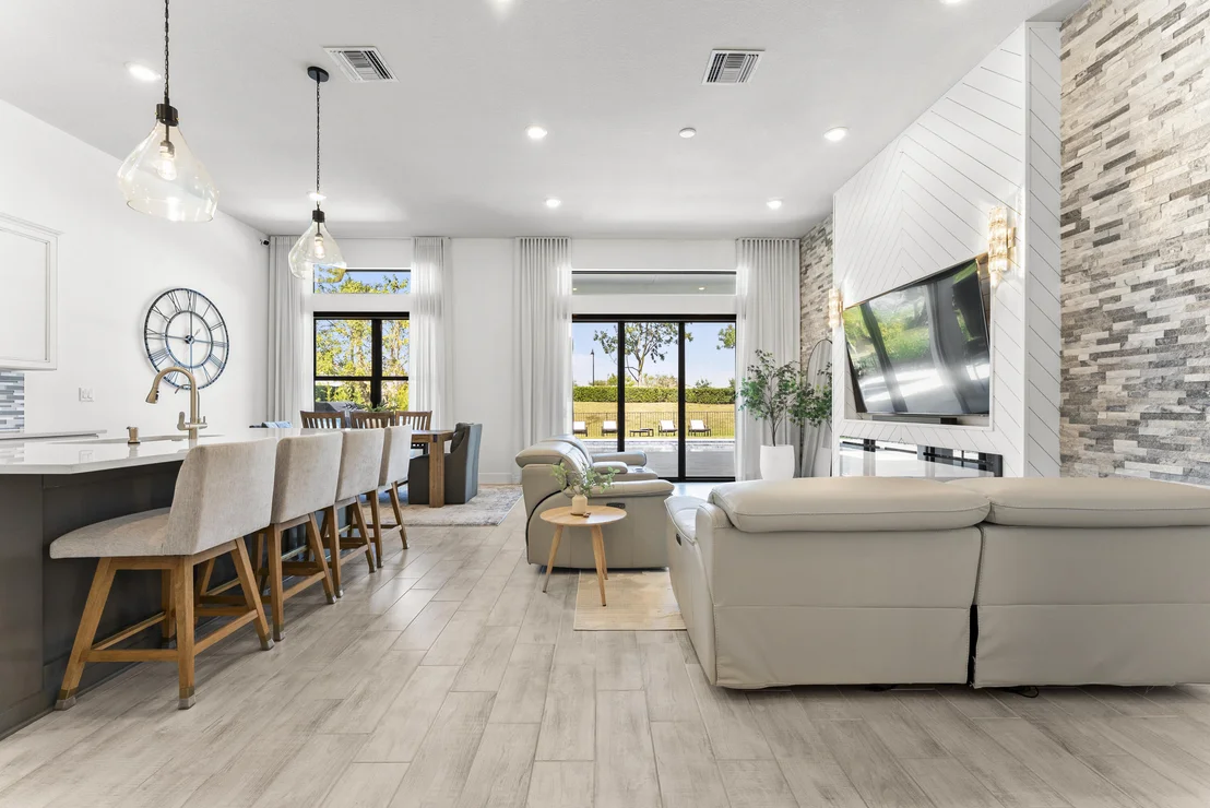 Photo of 7465 Seacoast Drive