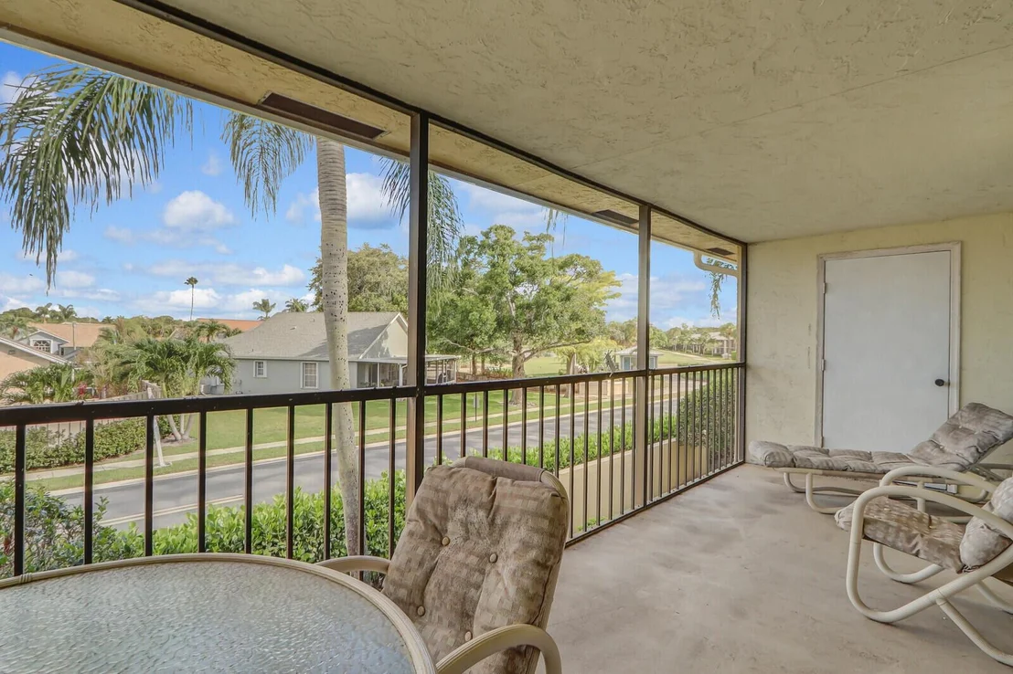 Photo of Unit B at 2052 Keystone Drive