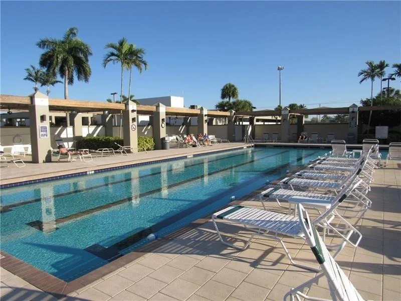 Photo of Unit E2 at 1201 Bahama Bend