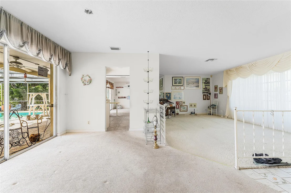 Photo of 6855 Tradewind Way