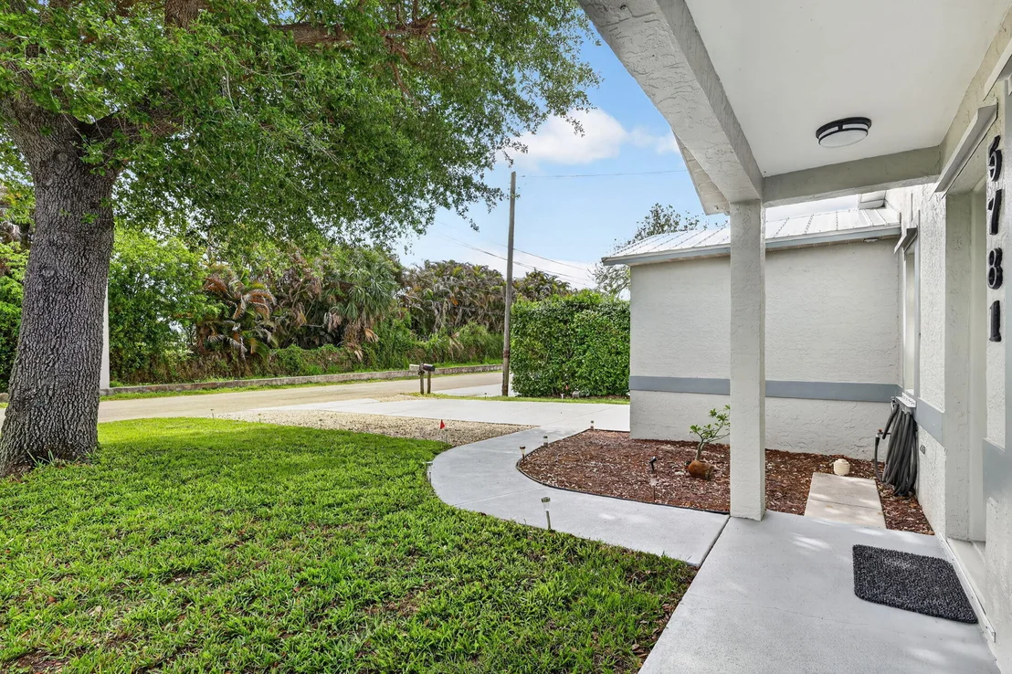 Photo of 5781 SE Pine Drive